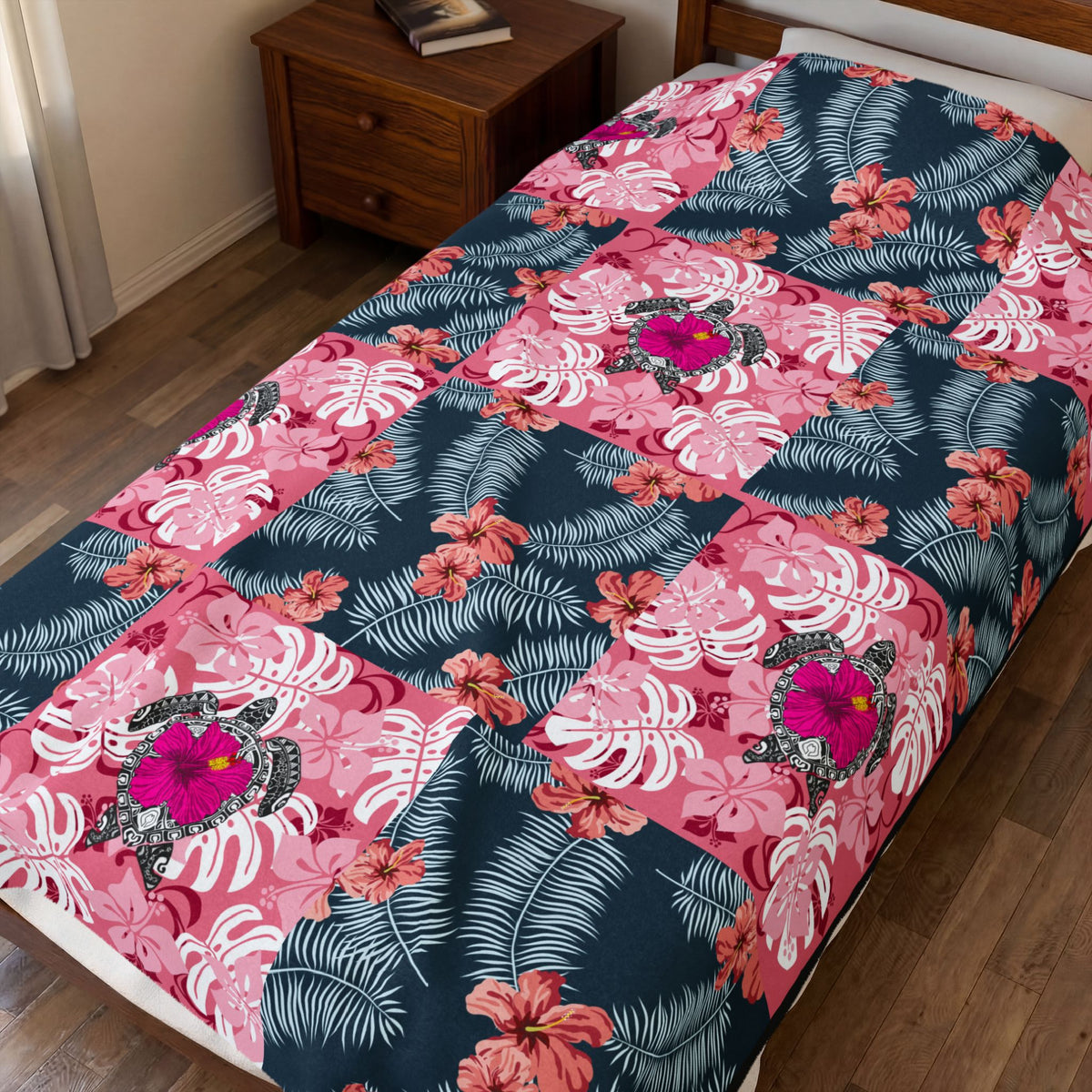 Polynesian-Inspired Designs on Velveteen Plush Blanket | Heritage Culture Family