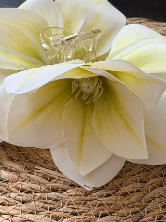 Water Lily Hair Claw design I Faux Silk Flowers