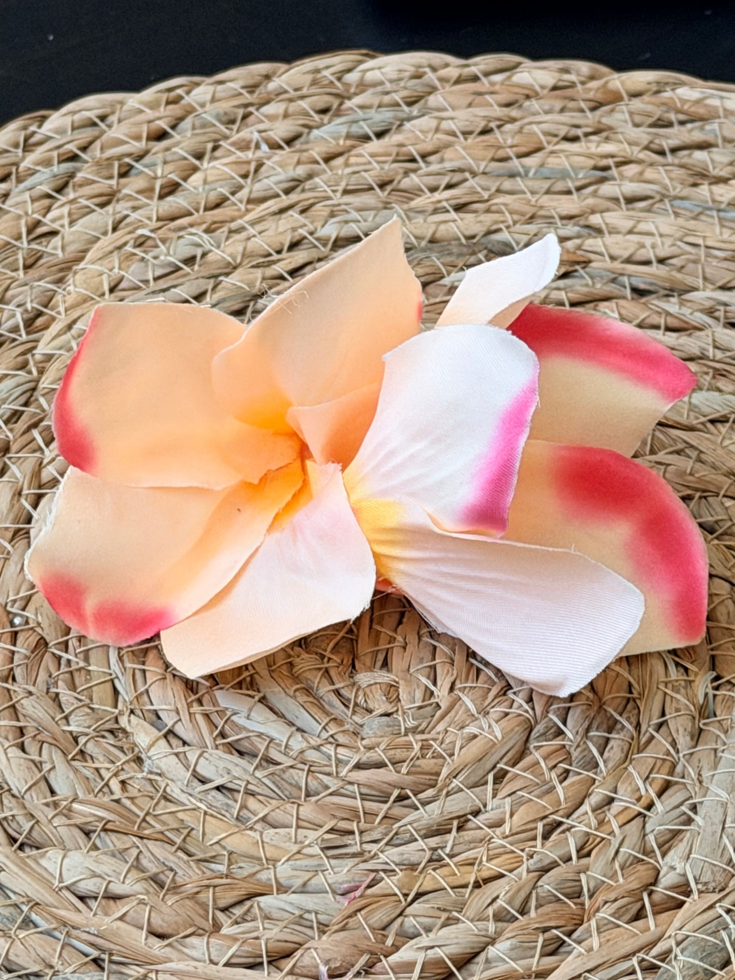 Tropical flower hair clip/hair claw designs by MoanaSina