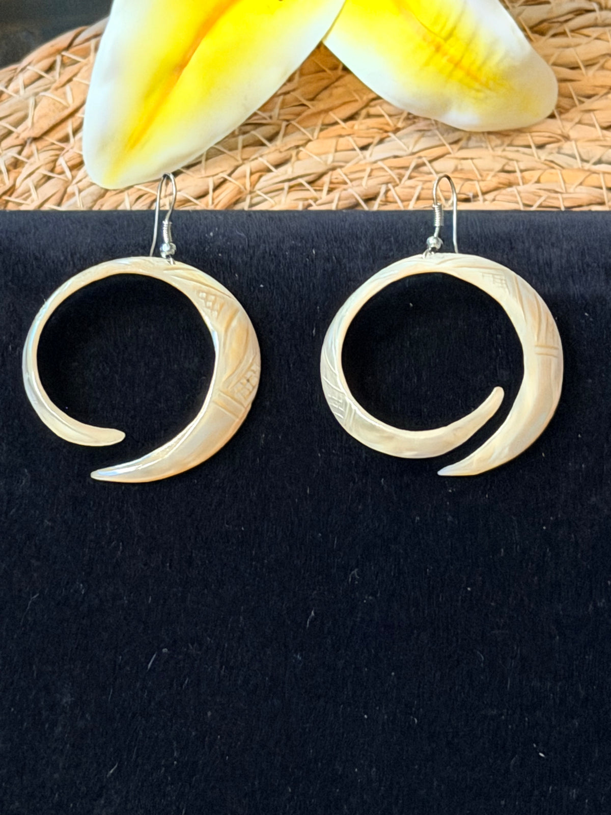 Jewel of the Islands – Mother-of-Pearl Designed Earrings
