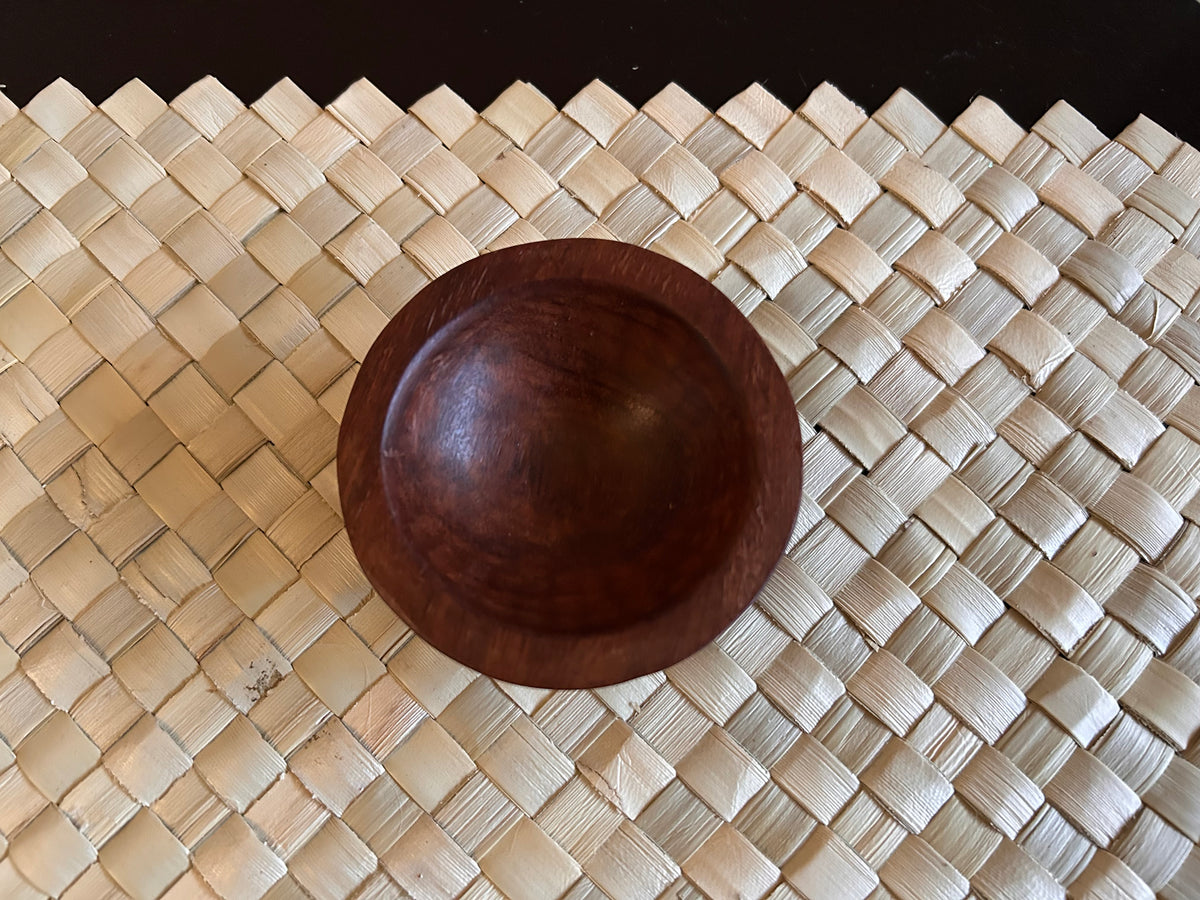 Light golden-brown miniature Samoan tanoa with traditional bowl shape and legs